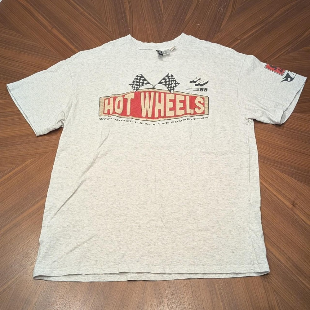 H&M Divided Hot Wheels T-Shirt Mens XS Gray Excellent Racing Graphic Tee